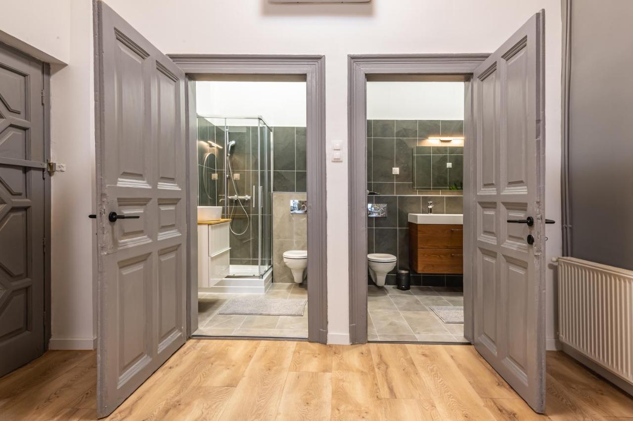 Deluxe Kazincy Apartment In The Heart Of Budapest Eksteriør bilde